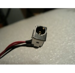 Connecteur alimentation DC Power Jack + Câble pour TOSHIBA Satellite A500 L455 L550 L555 - TS236825C7